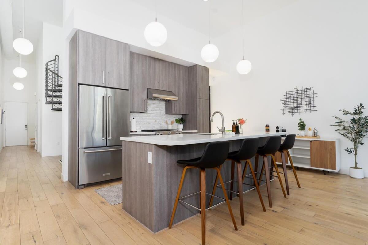 Bright And Trendy 2-Story Bankers Hill Condo San Diego Exterior photo