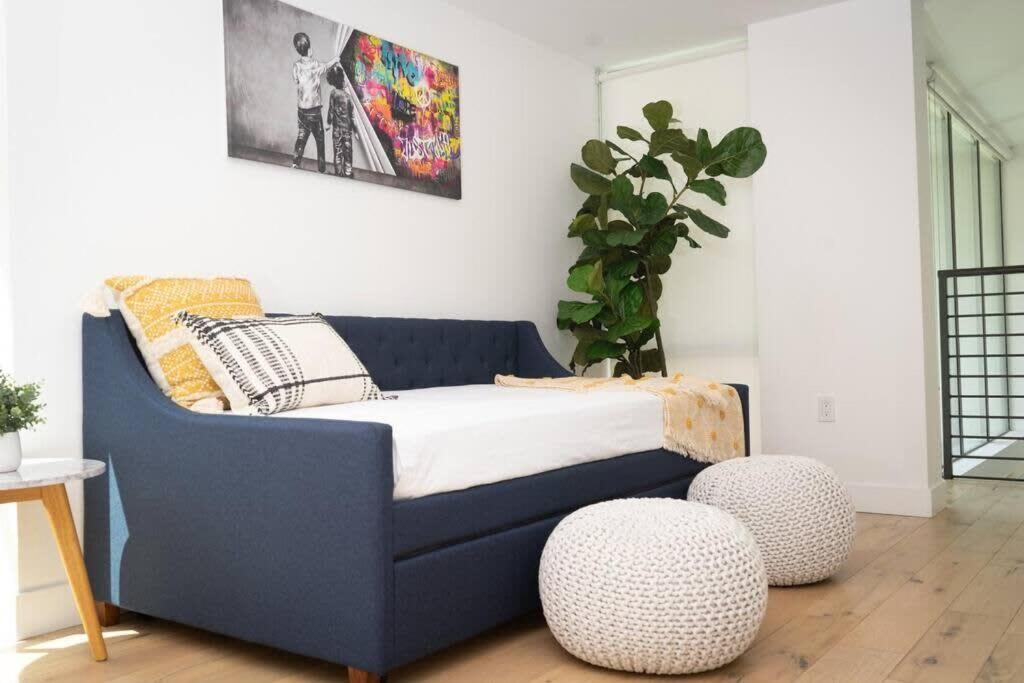 Bright And Trendy 2-Story Bankers Hill Condo San Diego Exterior photo