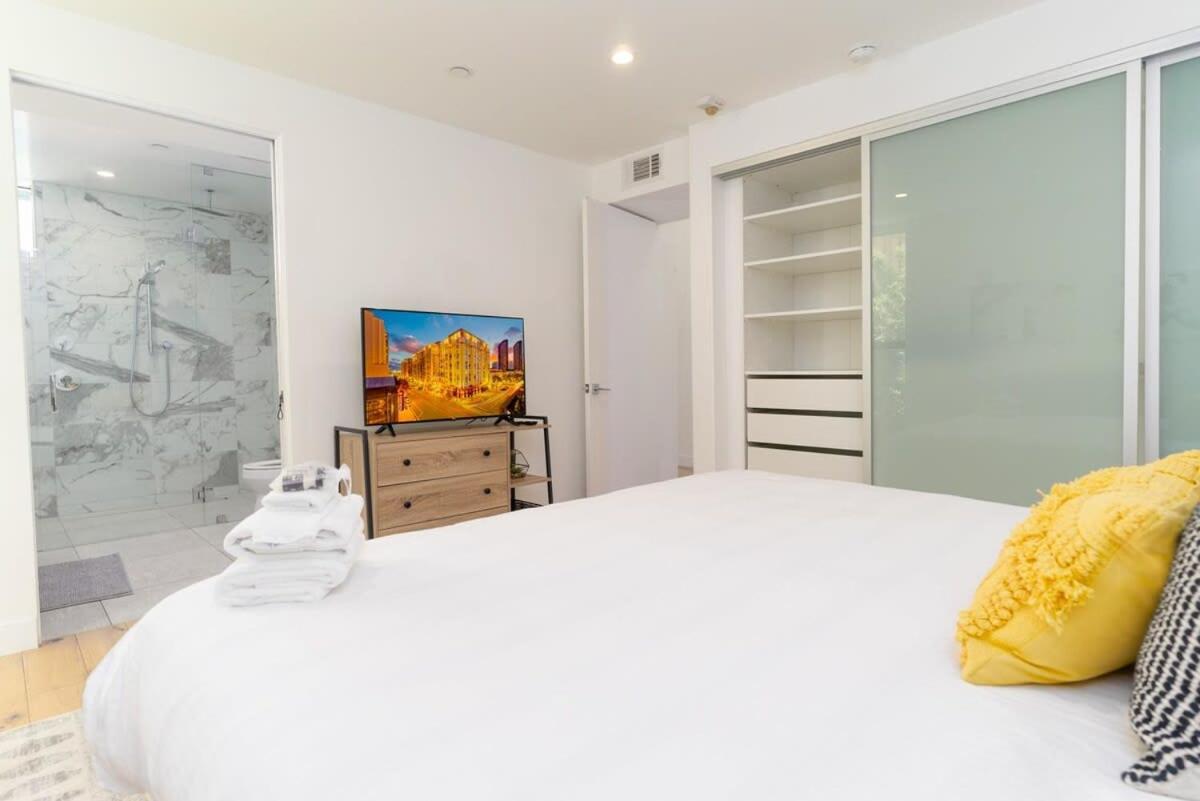 Bright And Trendy 2-Story Bankers Hill Condo San Diego Exterior photo